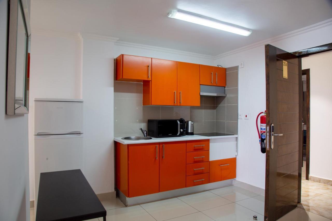 Wdc Aparthotel - Buea Dış mekan fotoğraf