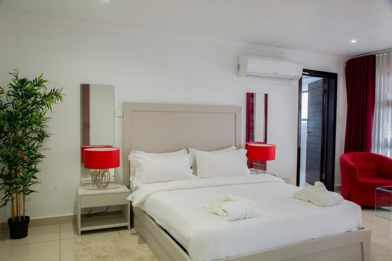 Wdc Aparthotel - Buea Dış mekan fotoğraf