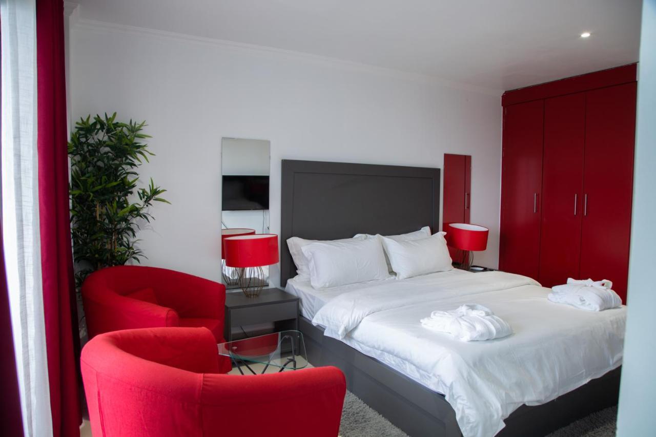 Wdc Aparthotel - Buea Dış mekan fotoğraf
