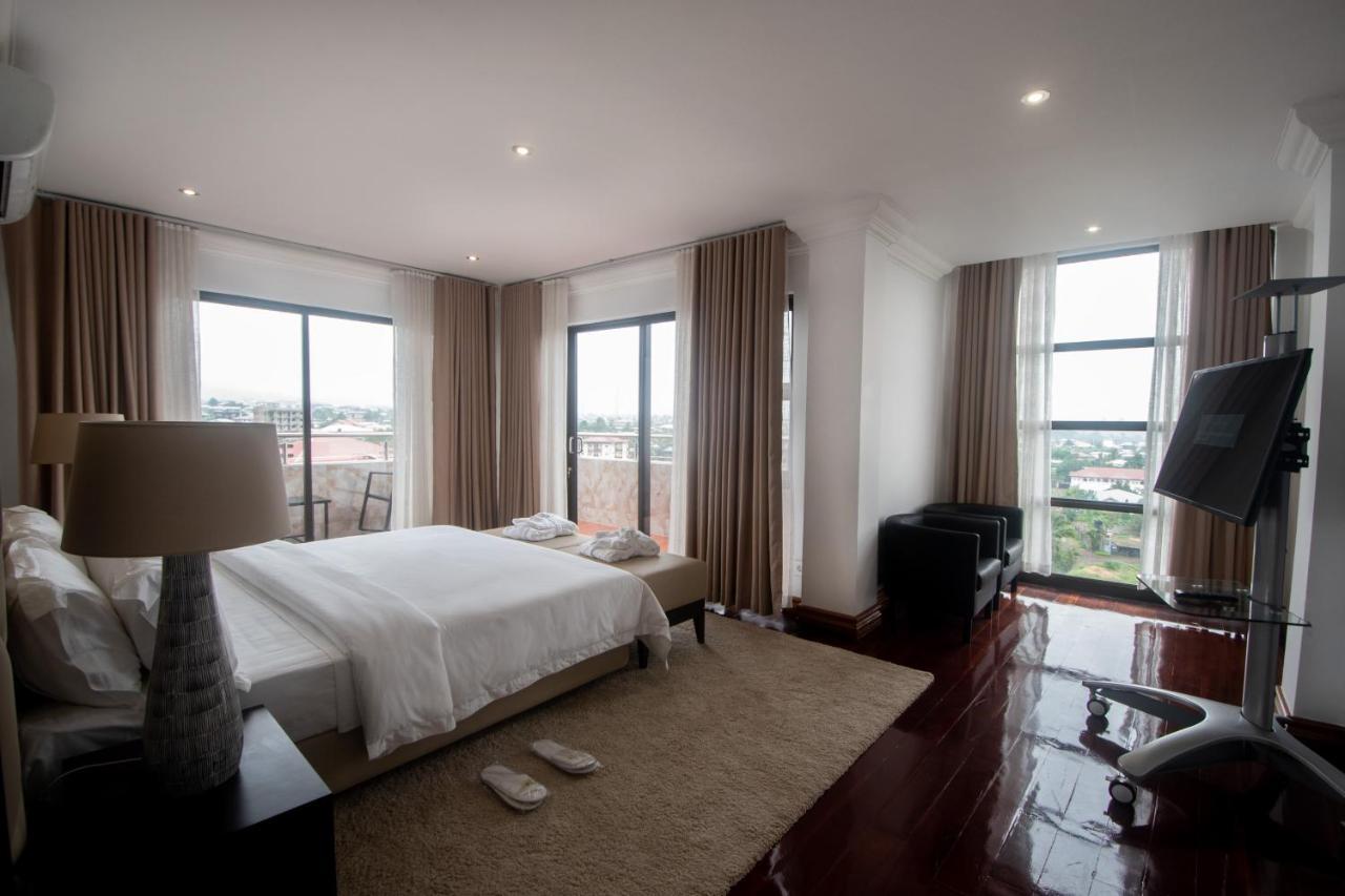 Wdc Aparthotel - Buea Dış mekan fotoğraf