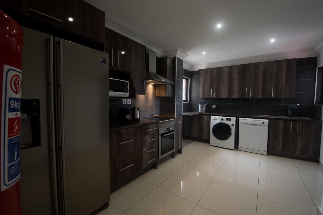 Wdc Aparthotel - Buea Dış mekan fotoğraf